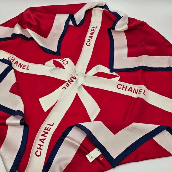 CHANEL Silk Scarf 350-042525 - Picture 5 of 10